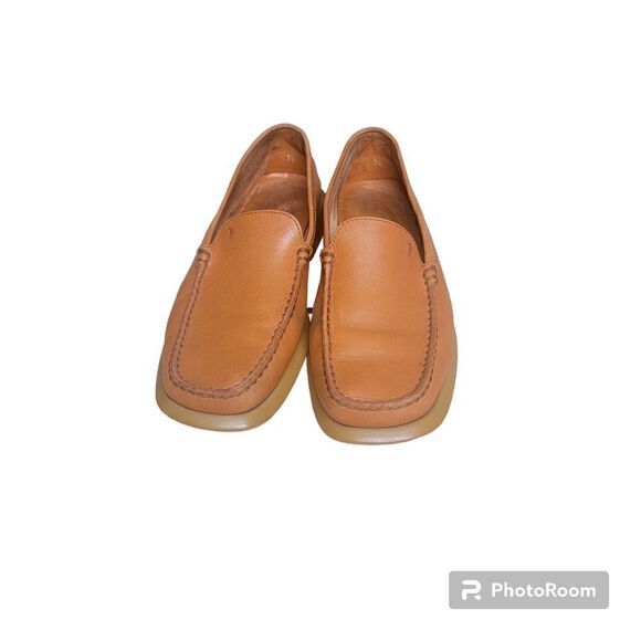 Tod's Vintage Leather Driving Loafers. Size 7.5. - Picture 7 of 14